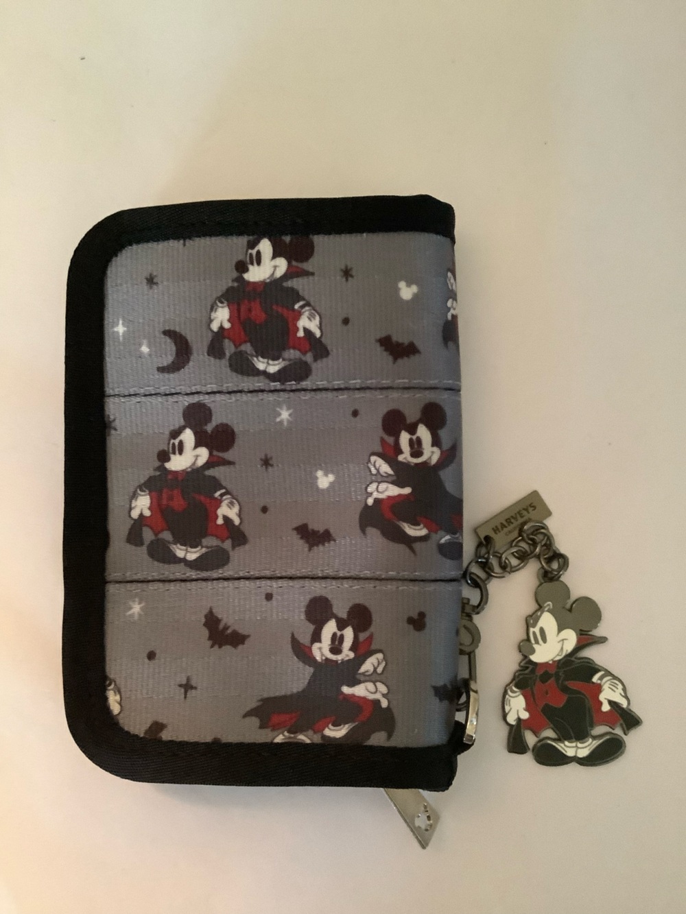 Harveys Disney Halloween Mickey Mouse Fun Size Wallet
